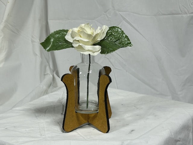 Bud vase