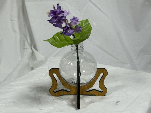Bud vase