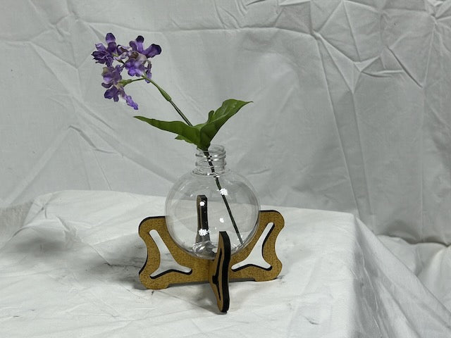 Bud vase