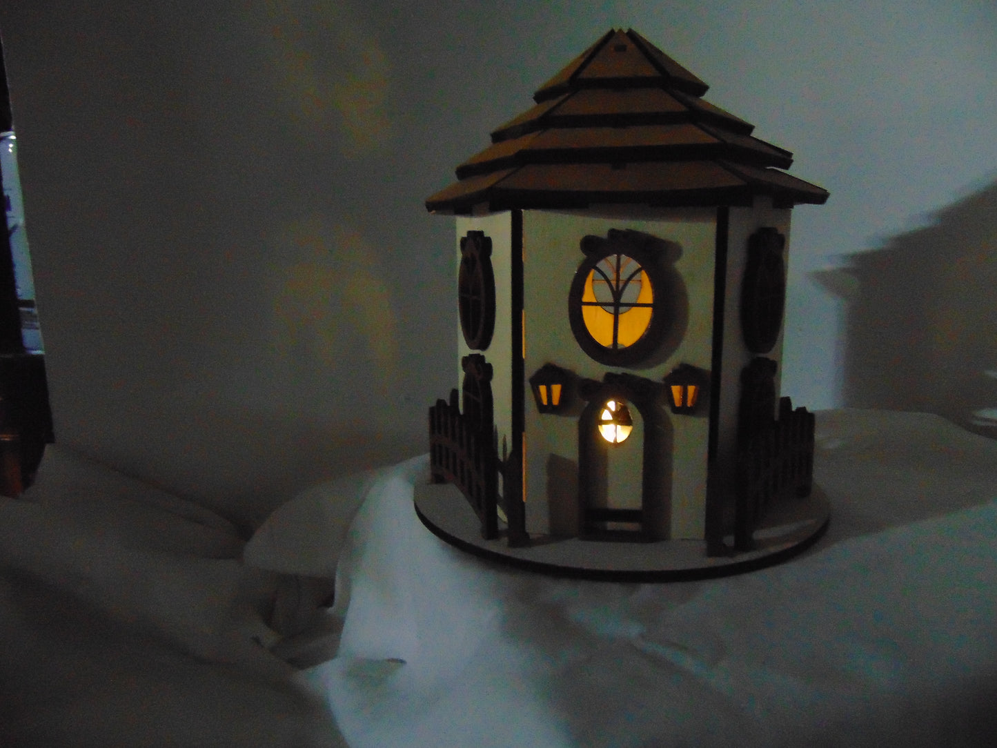 Gazebo tea light