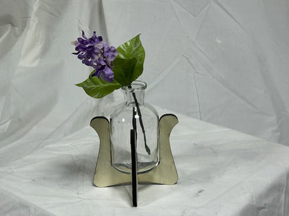 Bud vase